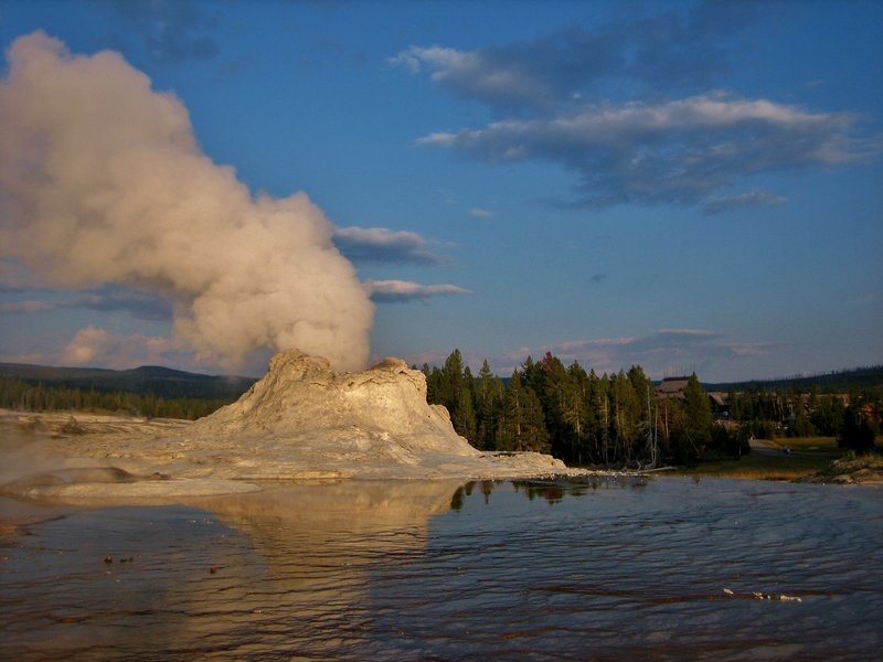 Castle Geyser in its post-eruption steam phase.