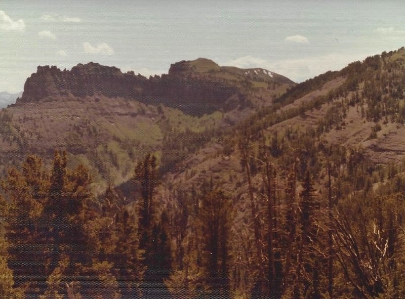 The jagged southeast ridge leads up to Big Horn Peak.