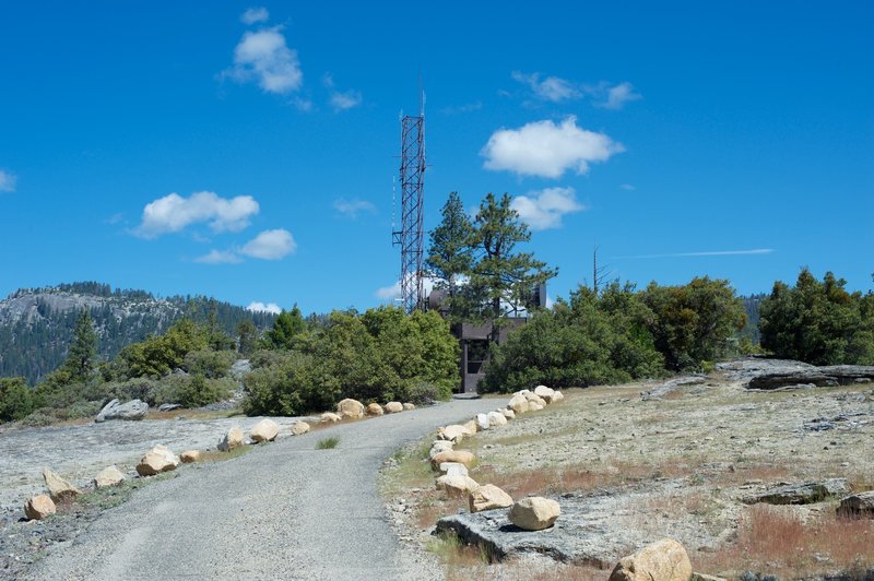 The trail approaches the first set of weather stations on top of Turtleback Dome.