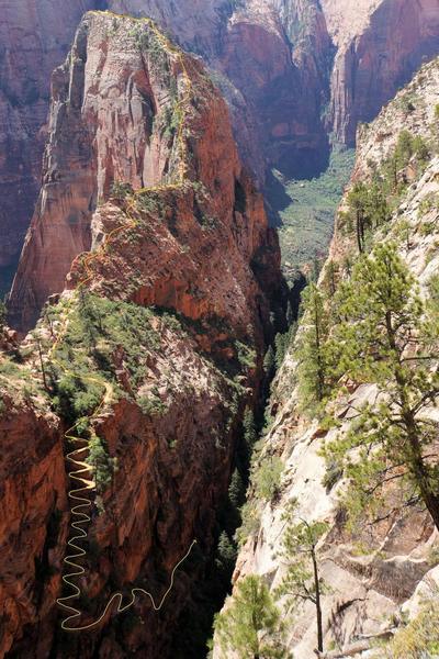 Outline of Angels Landing Trail.