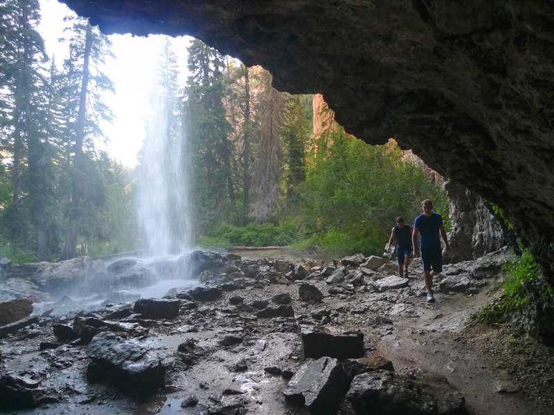 It's an easy limbo under the falls above Hanging Lake