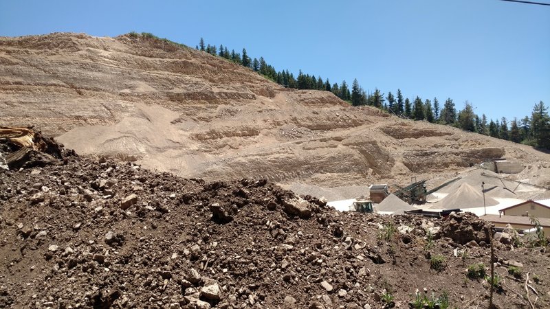 The active gravel pit on the south side of T124.