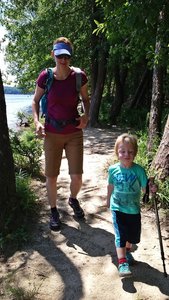 The loop starts with a nice walk by the lake.