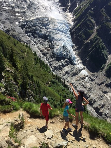 Look over there! A glacier!