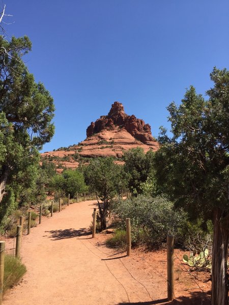 Bell Rock from the start of the trail.