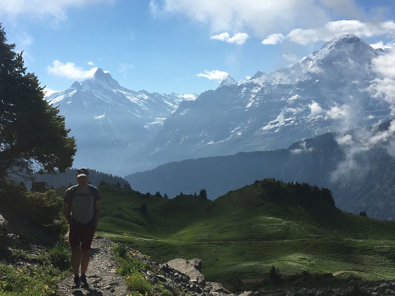 Strolling the Shynige Platte ridge.