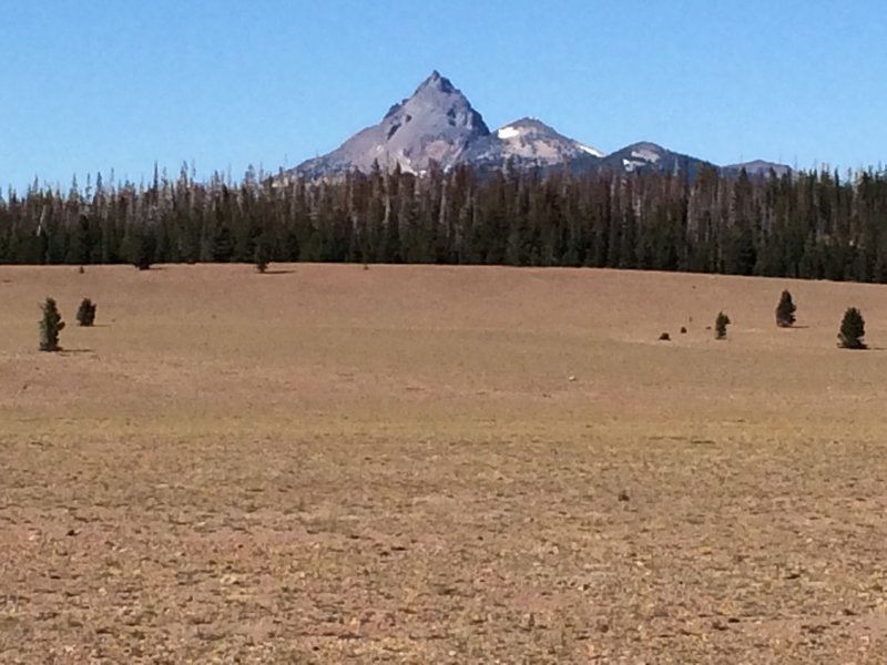 Mount Thielsen from Pumice Desert.