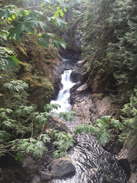 Looking up towards the upper falls from the bridge over Twin Falls.