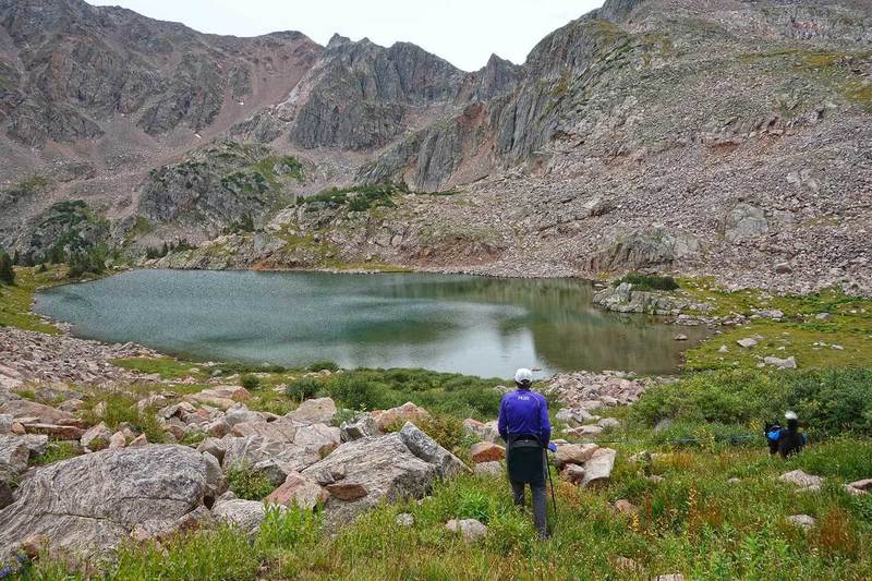 The view from the nearby, unnamed lake above Upper Boulder Lake.