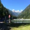 The dam. Mount Adamello in the background / La diga. Sullo sfondo il monte Adamello.