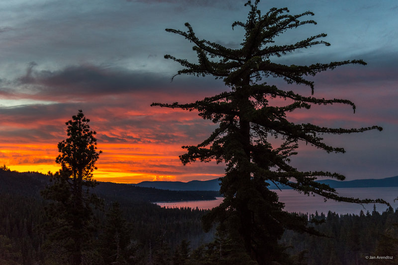 Sunsets over Lake Tahoe leave nothing to be desired.