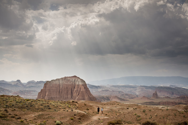 Headed back from the Lower South Desert Overlook. Photo credit: NPS/Travis Lovell.