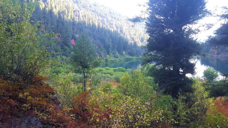 Fall colors at Lower Palisades Lake.