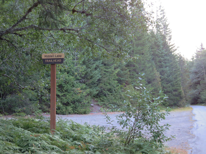 The Hidden Lake Trailhead requires a valid parking pass.  Photo by Wanderingyunks.