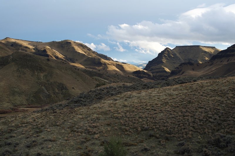 A views of the surrounding hills at sunset.