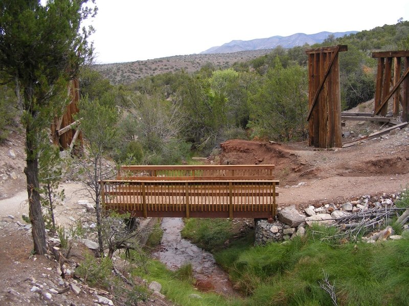 This trestle lives below the Bridal Veil Falls Trailhead.