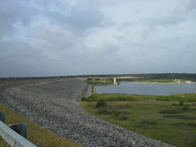 The Goodwater Loop crossing over the Lake Georgetown Dam.