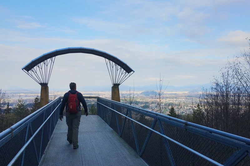 Walking out to the North Viewpoint at Little Mountain Park, Mount Vernon, WA.