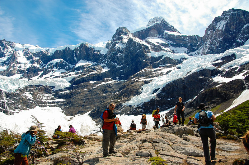 The amazing backdrop of the Valle del Frances Trail.