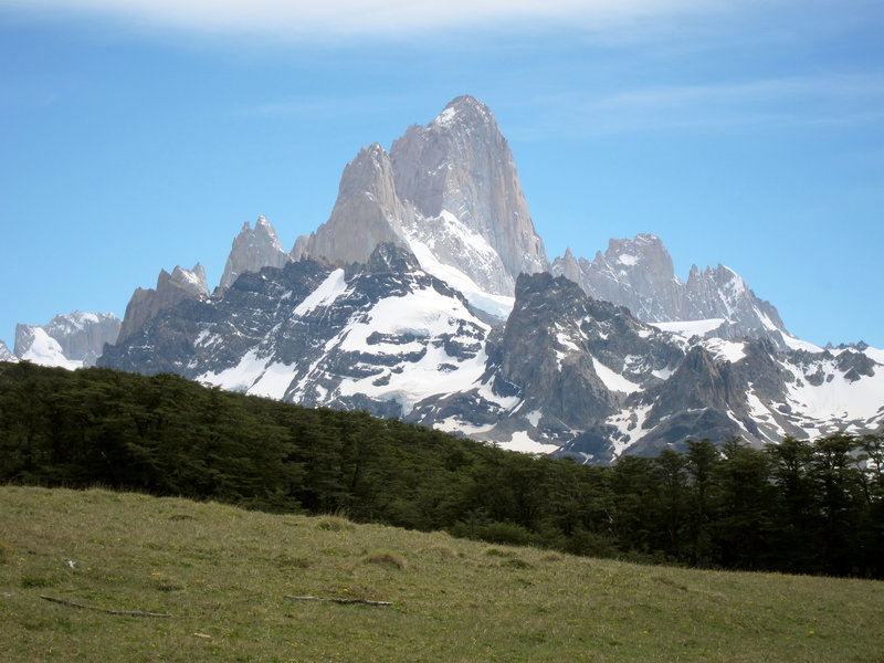 A view of Mt. Fitz Roy is always just a look over your shoulder away on the path to Loma del Pliegue Tumbado.