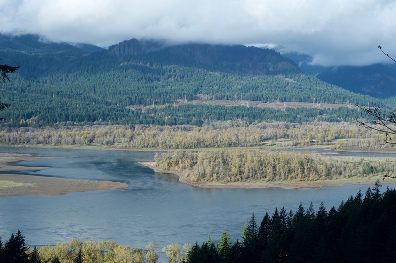 You'll have fantastic views of the Columbia River from the trail.