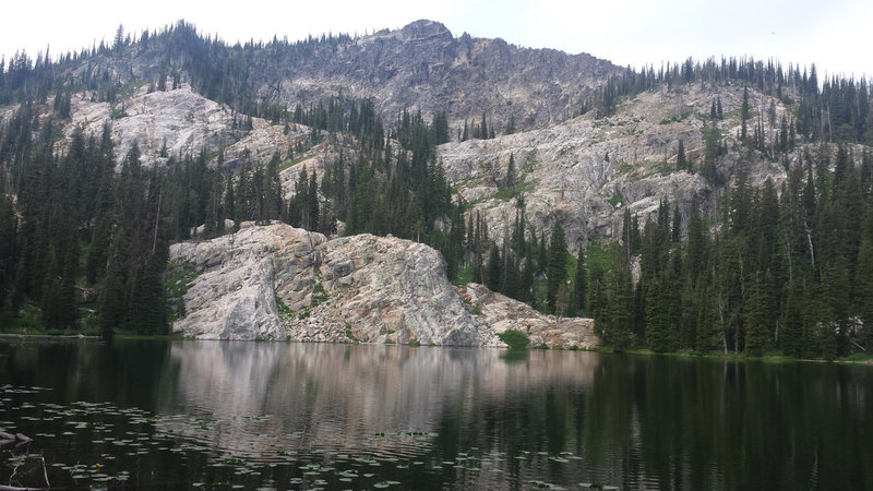 Anderson Lake stands in the shadow of Boulder Mountain.