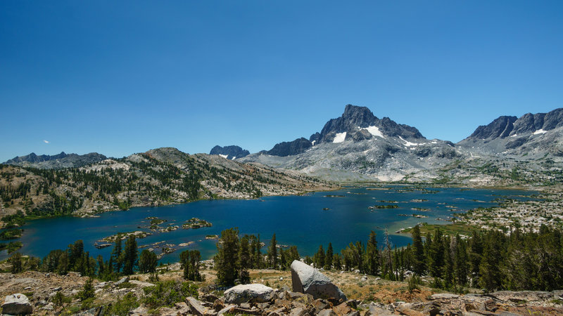 Thousand Island Lake shines a deep blue on the approach along the John Muir Trail.