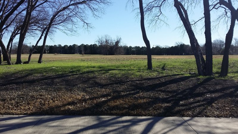 Enjoy this nice meadow along the trail.