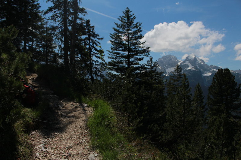 This is typical for the ascent to the Schachenhutte Road.