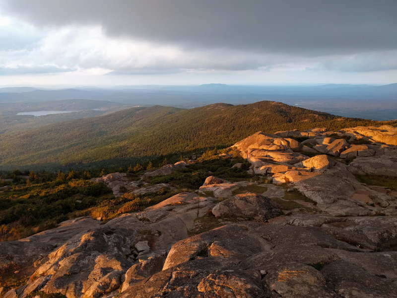 Looking north at the Pumpelly Ridgeline from the Summit of Mount Monadnock.