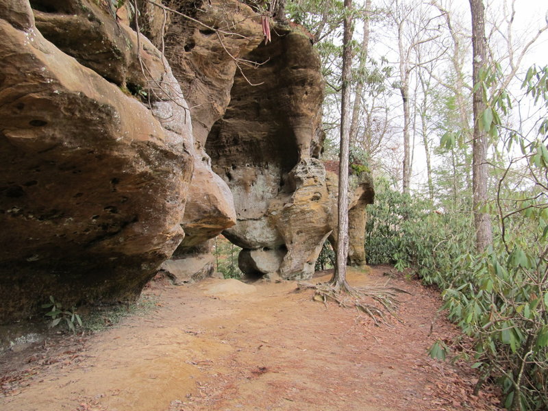 The rocks begin to tower around you as you approach Angel Windows.