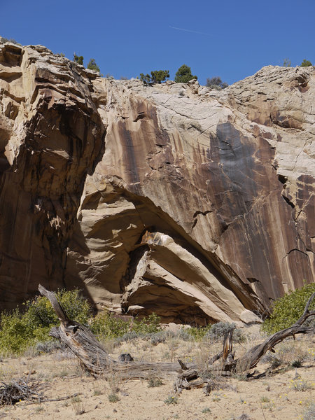 Be sure to check out this triangular sandstone alcove along Upper Boulder Creek.