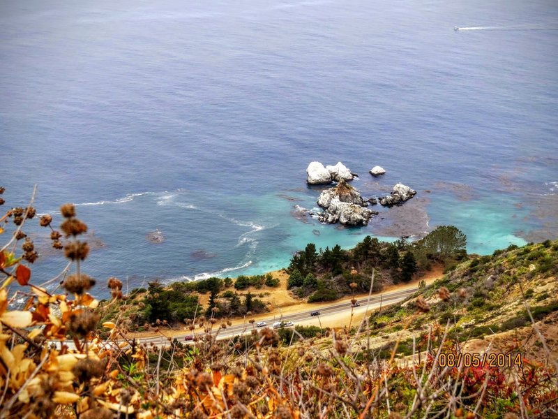 Lookout Trail Viewpoint offers phenomenal views of the ocean and the coastline below.