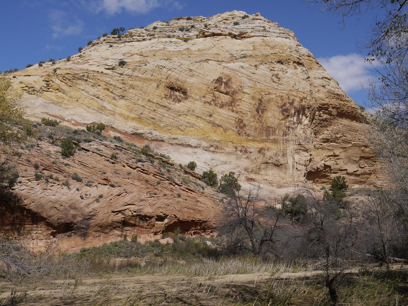 Multi-colored sandstone is abundant along the Escalante River.