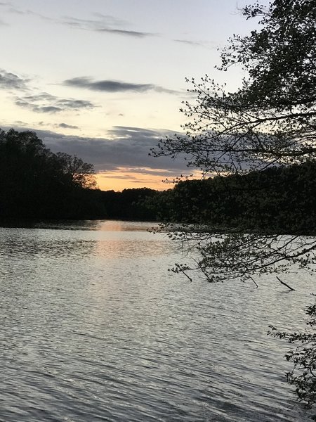 Sunset on Pinoak Lake.