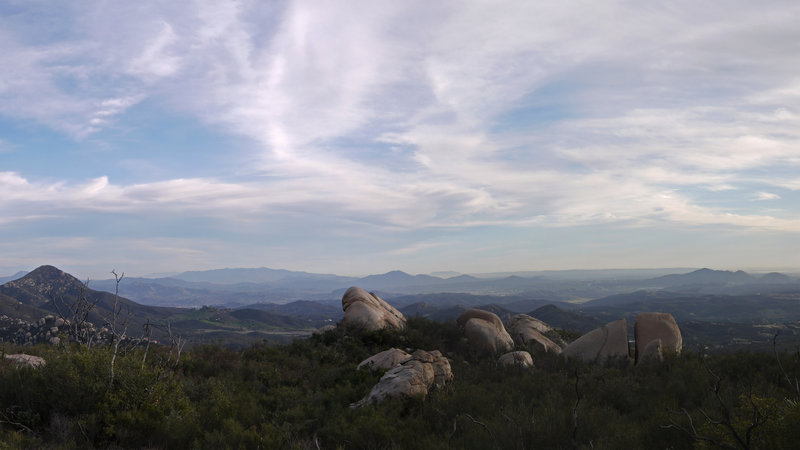 90-degree panorama from the Mt. Woodsen Trail centered SSW.