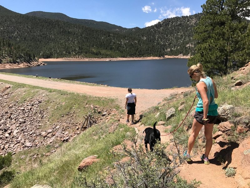 The final stretch of the Switchback Trail. Photo taken when dogs were permitted (before 5/15/23).