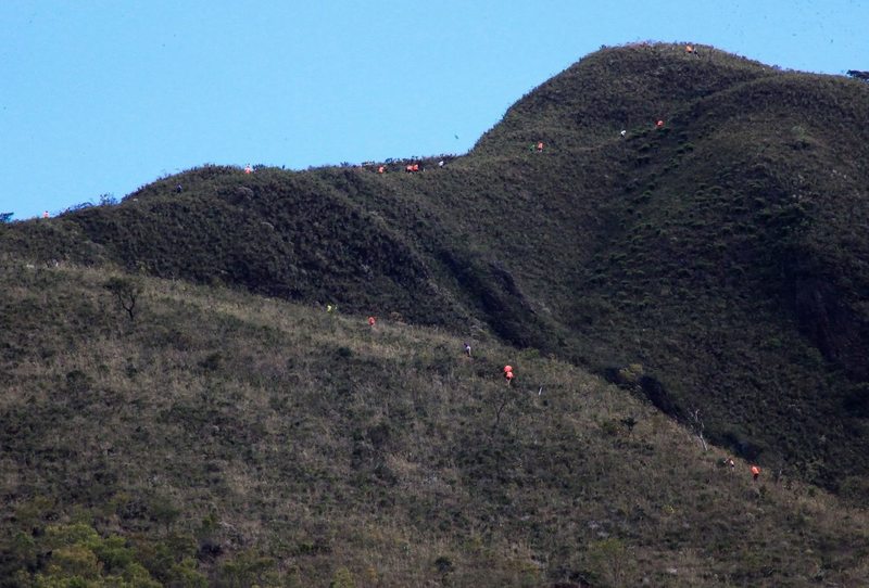 Making the climb up the Cabeça de Cachorro Trail.