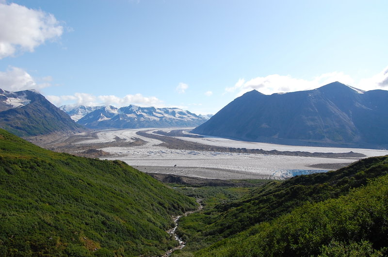 The broad valley glaciers along this route will take your breath away.