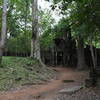 The Royal Palace Trail continues through this gate.