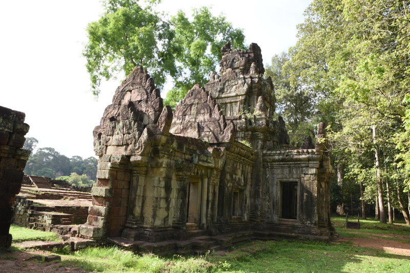 This gate is near the start of the Phimeanakas Temple Trail.