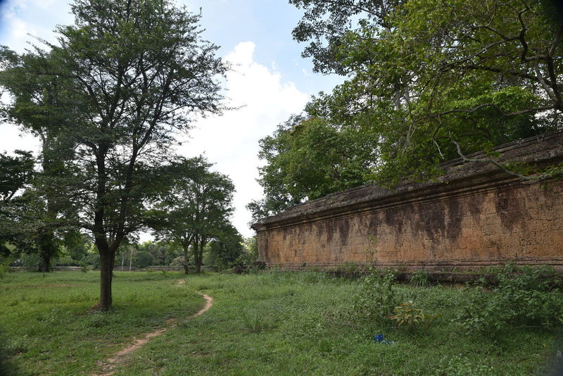 Angkor Wat Wall Trail.