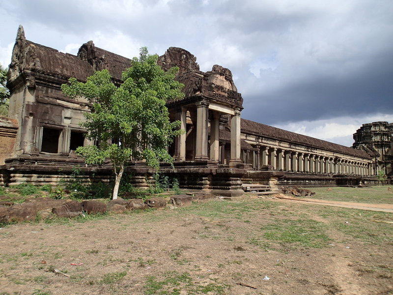 The northwest portico along the Angkor Wat Wall Trail.