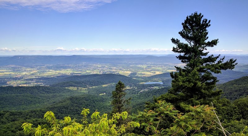 Enjoy this awesome view of one of the many valleys in Shenandoah National Park.