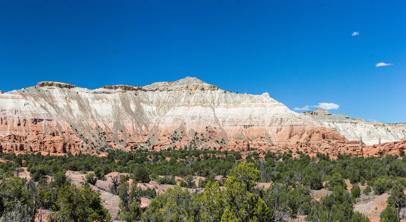 Experience expansive views of Kodachrome Basin State Park from the Panorama Trail.