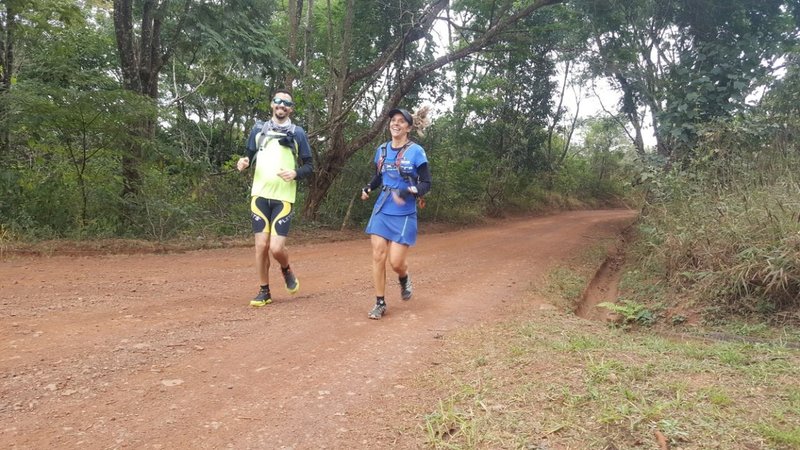 Itacolomi dirt road.