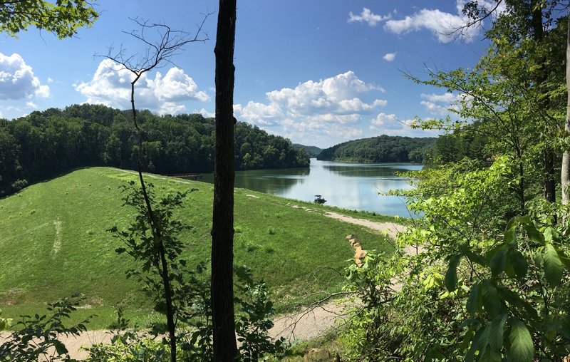 Dow Lake from Sundown Trail