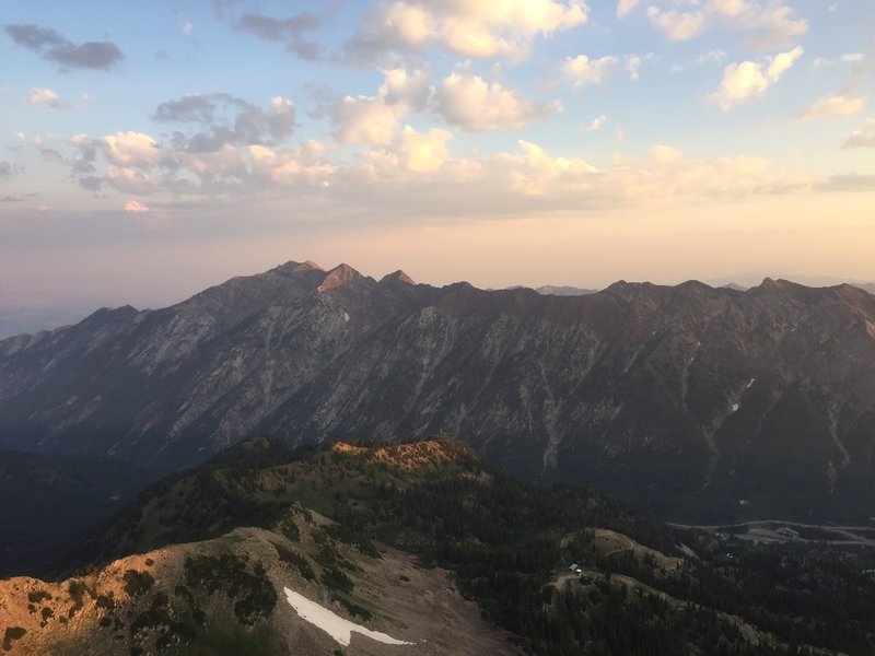 A view of the Cottonwood Ridge from American Fork Twin Peaks