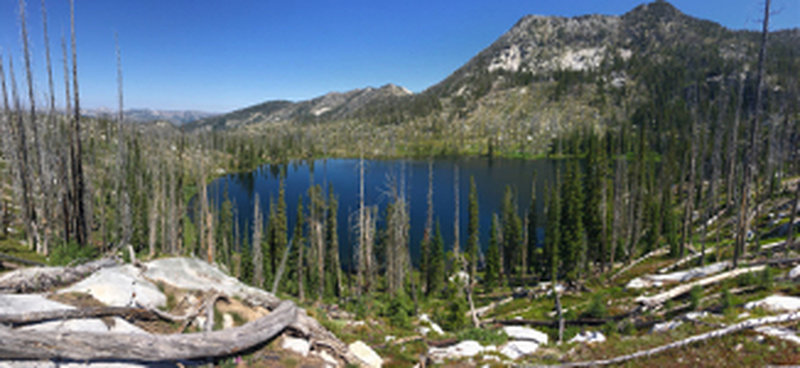 North Lake looking back across to where the trail ends