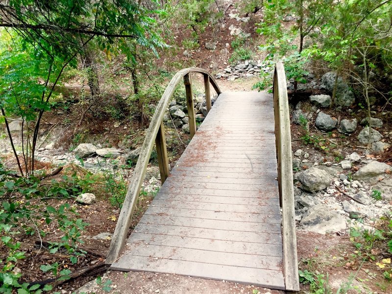 Canyon Trail - Lakeway Canyonlands - Follow the featured route to see this shot along the way.